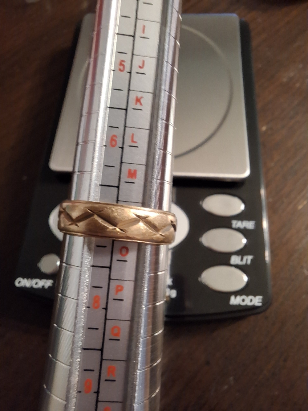 Vintage 10K Yellow Gold Diamond Cut Band Ring Size 7 – 2.47 Grams